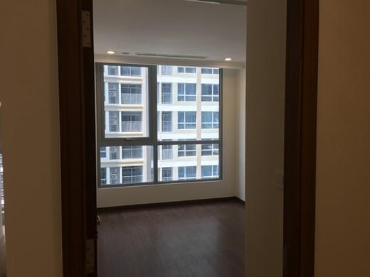 apartment for rent in Vinhomes Central Park Binh Thanh  District HCM BT105L2597(3)